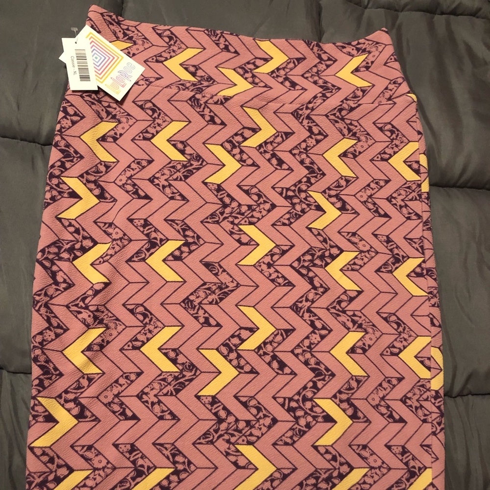 LuLaRoe Cassie XL